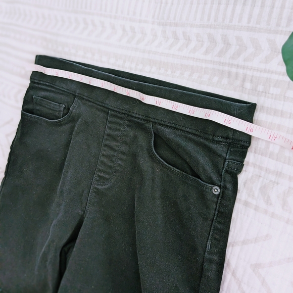 DKNY shorts bundle M - Picture 4 of 6